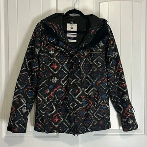 Roxy women’s winter coat. Black tribal print. Like new!! Small
